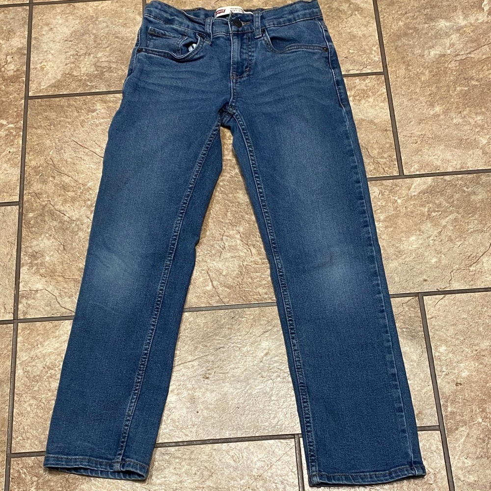 Kid’s Levi's 514’s Performance 25/26 Straight Jeans in Medium Blue